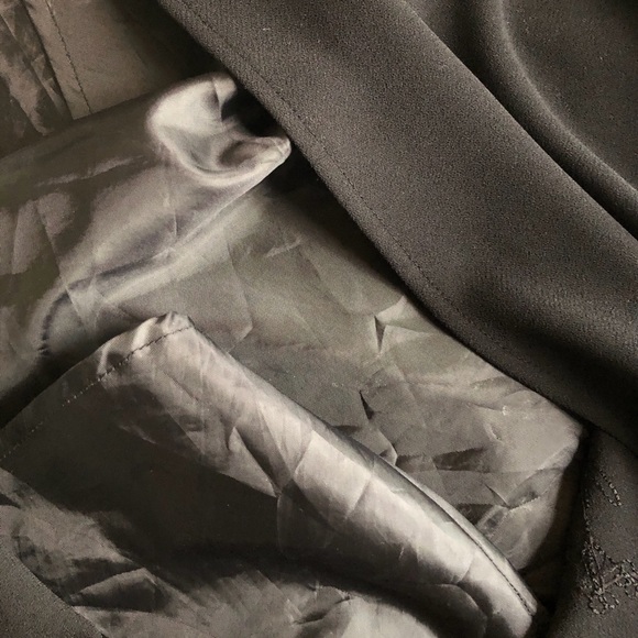 Simple classic 90s short sleeve black mini midi dress beading details size 12 - Picture 6 of 7